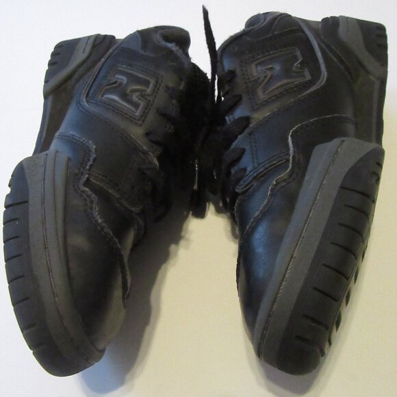New Balance 550 All Black Sneakers Youth 6 – Retro Sport & Streetwear C - Picture 14 of 15